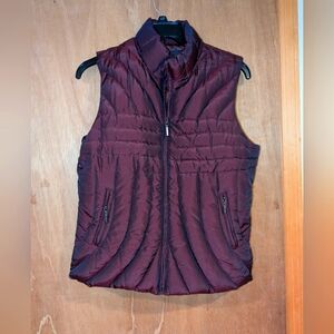 Plum shiny puffer vest EUC
